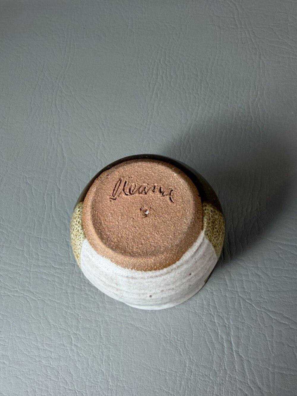 Handmade Studio Pottery Cups Signed Ileana Two-Tone Speckled Ceramic Tumblers Se - Picture 9 of 9